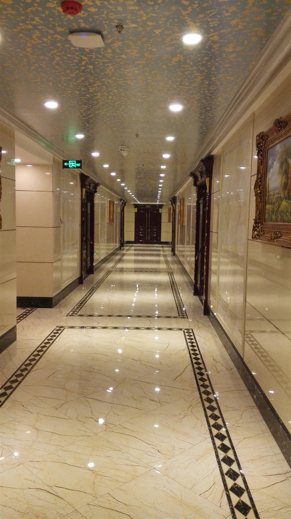 江苏黄石东林海岸大酒店过路