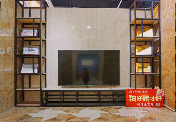 当红酒赶上......—九洲国际官网现代仿古砖&红酒品鉴会（潮安站） 优雅来袭